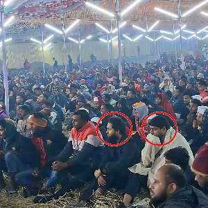 নীলফামারীতে ধর্মীয় মাহফিলে দৃষ্টান্ত স্থাপন ডাঃ নাবিল